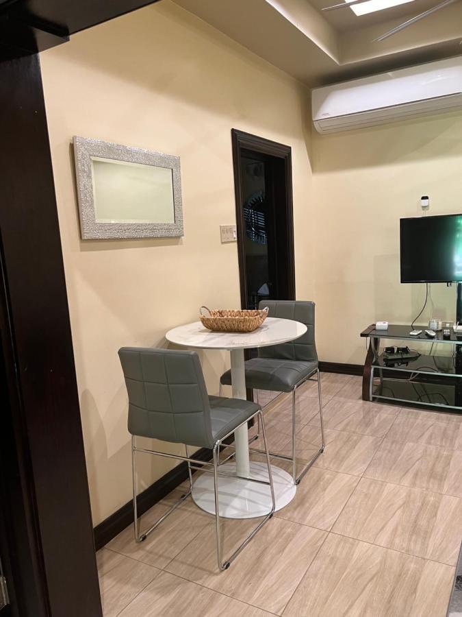 Kingston Oasis One Bedroom Extérieur photo